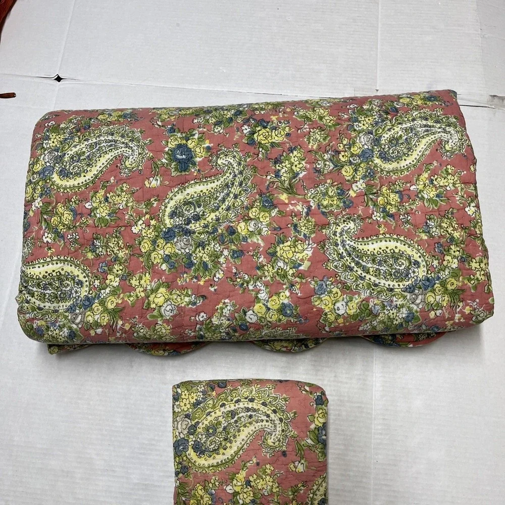 Pottery Barn Queen Quilt & Sham Pic Stitch Blue Pink Floral Paisley Reversible‎
